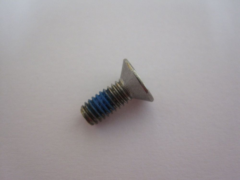 Fastener Standard (Metric): Screw M4 X 10mm Socket Flathead Patchlock